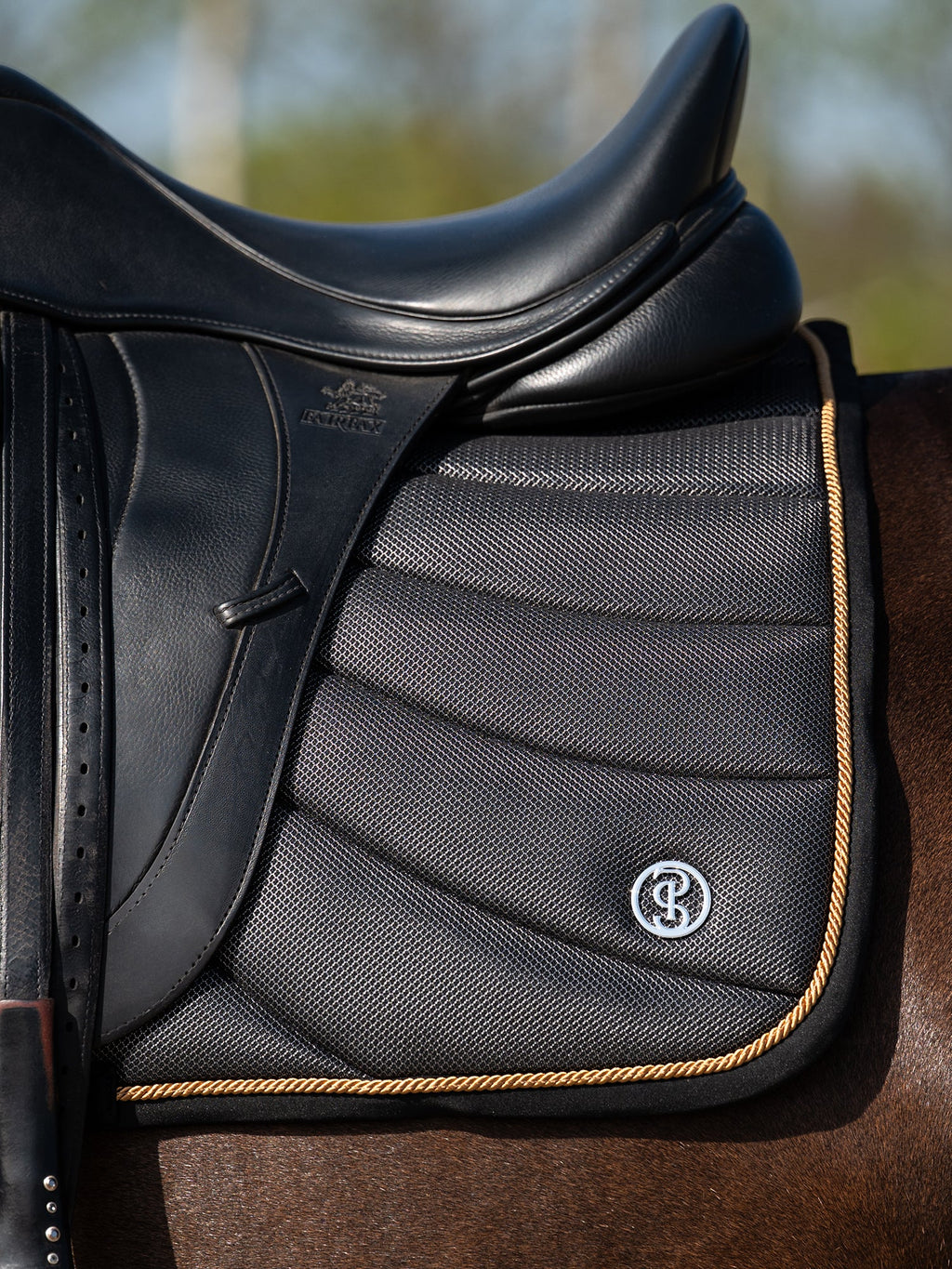 Airflow Mesh Dressage Saddle Pad - Black
