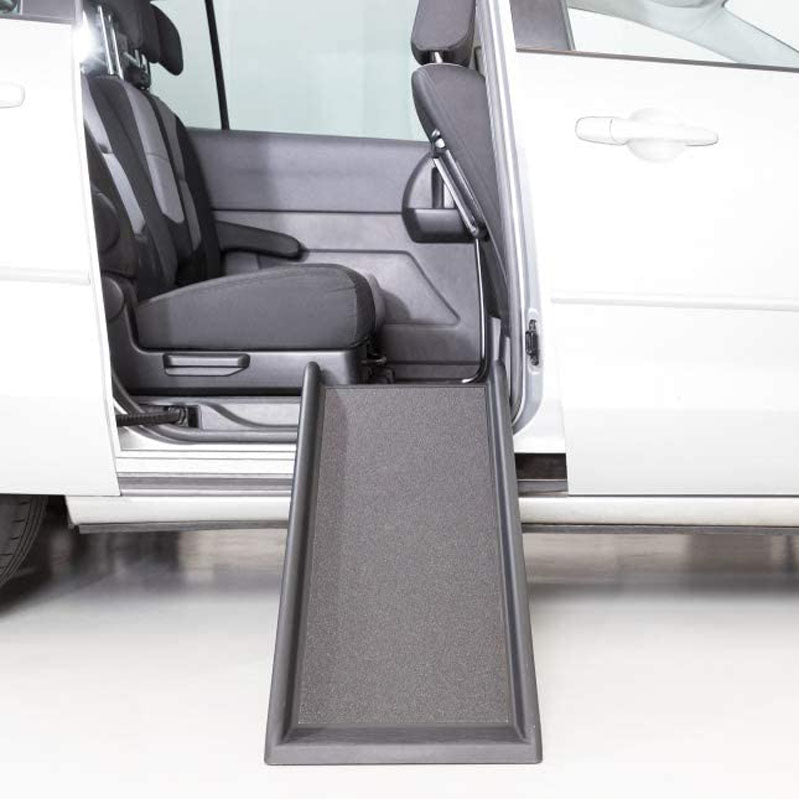 Pet ramp, eases access to higher places, protects the spine against strain
